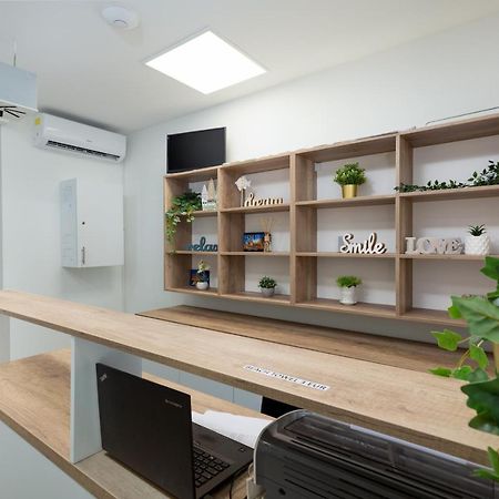 Hostel Elli Split Bagian luar foto
