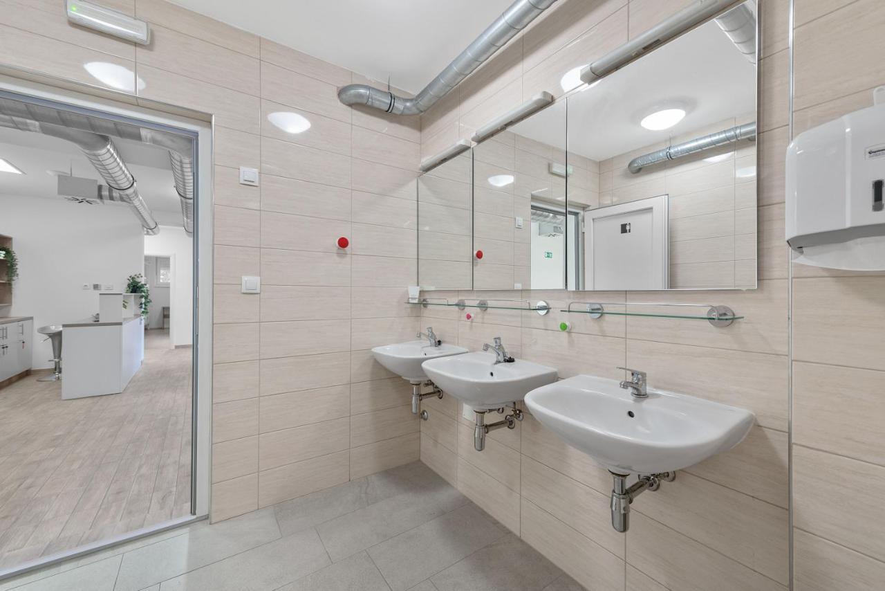 Hostel Elli Split Bagian luar foto