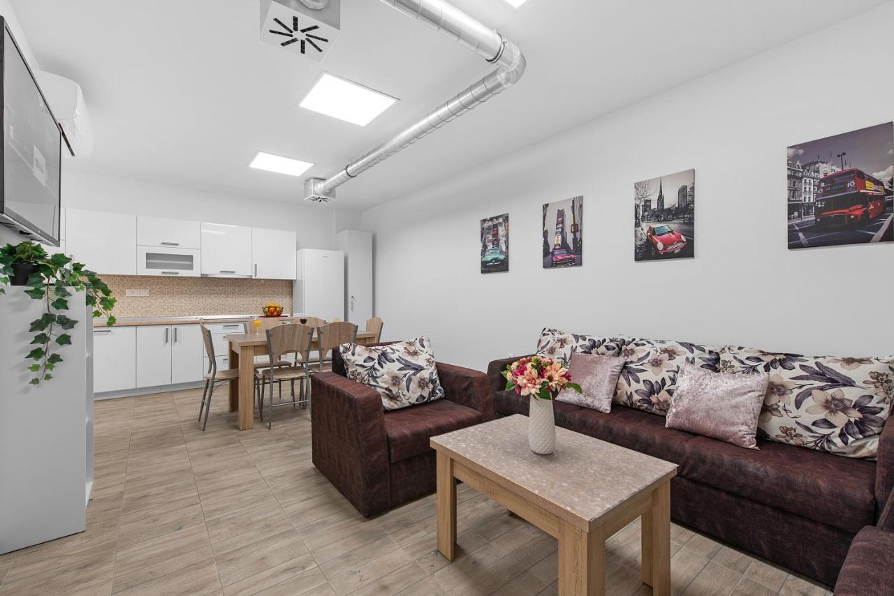 Hostel Elli Split Bagian luar foto