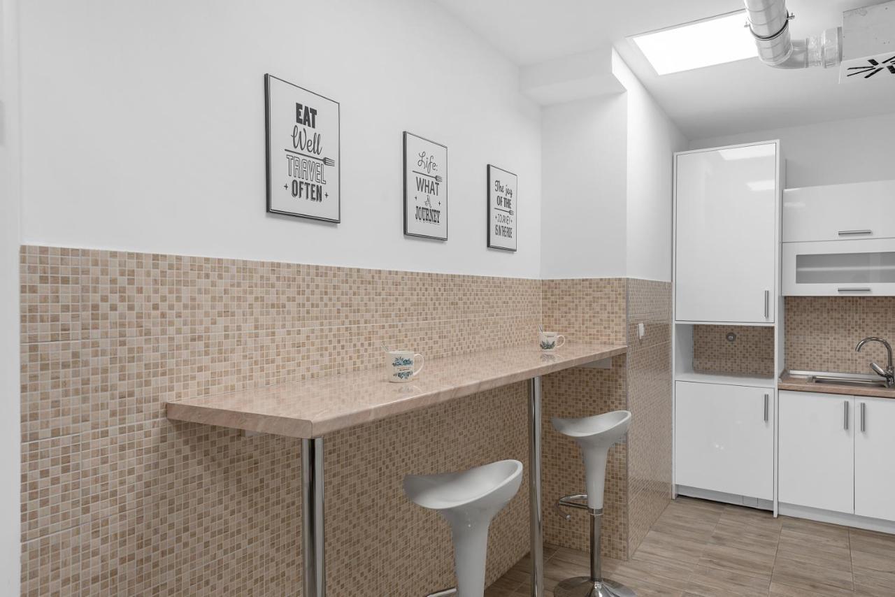 Hostel Elli Split Bagian luar foto