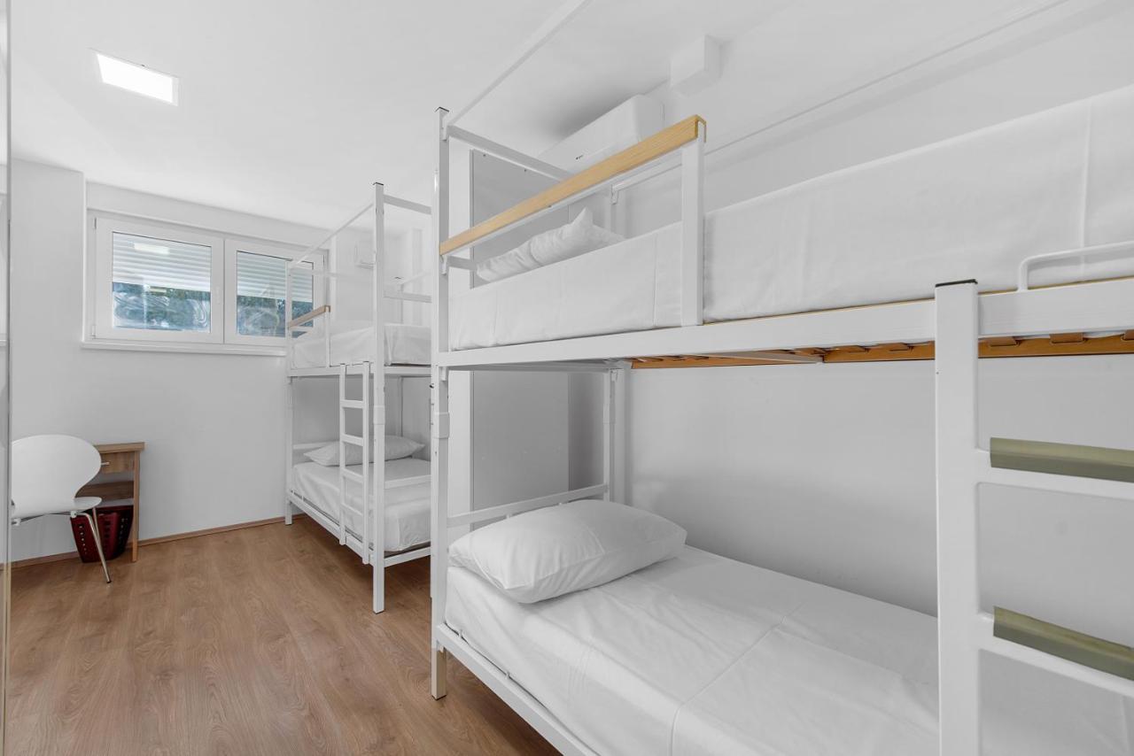 Hostel Elli Split Bagian luar foto