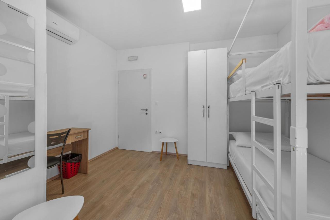 Hostel Elli Split Bagian luar foto
